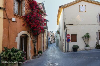 The street in the medieval section of Palamos Spain that inspired Rhonda Albom's first novel